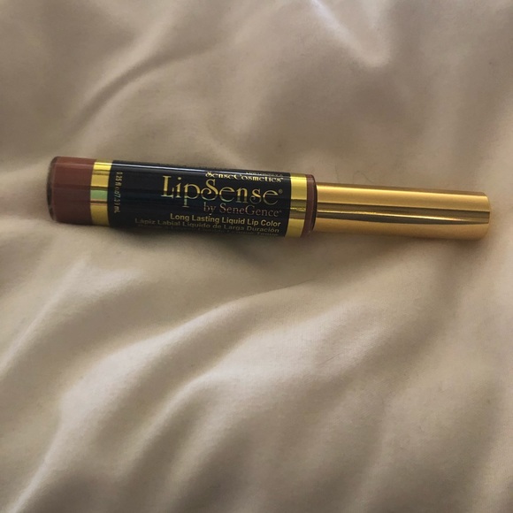 Lipsense - Picture 2 of 3